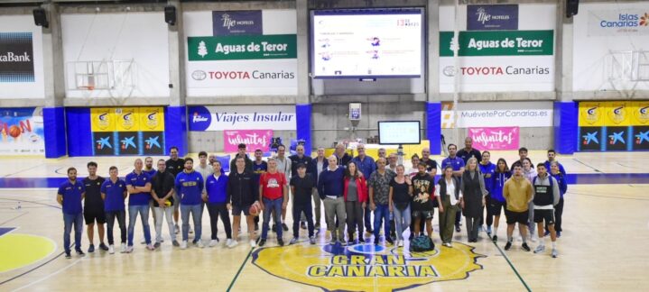 Participantes del I Clínic de Preparación Física y Fisioterapia en el Club Baloncesto Gran Canaria.