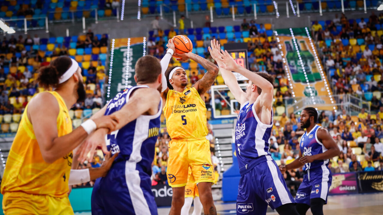  Joe Thomasson y George Conditt IV no seguirán en el Dreamland Gran Canaria