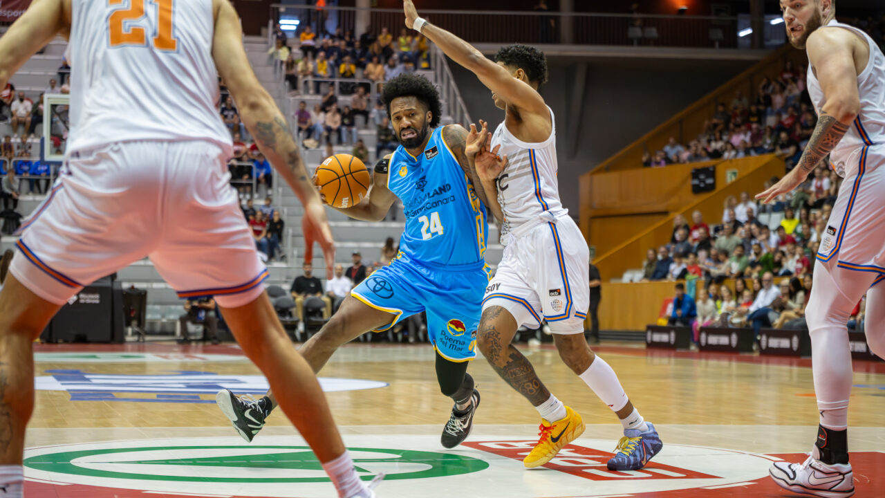 Bàsquet Girona - Dreamland Gran Canaria (J4, Liga Endesa 25/26) 8