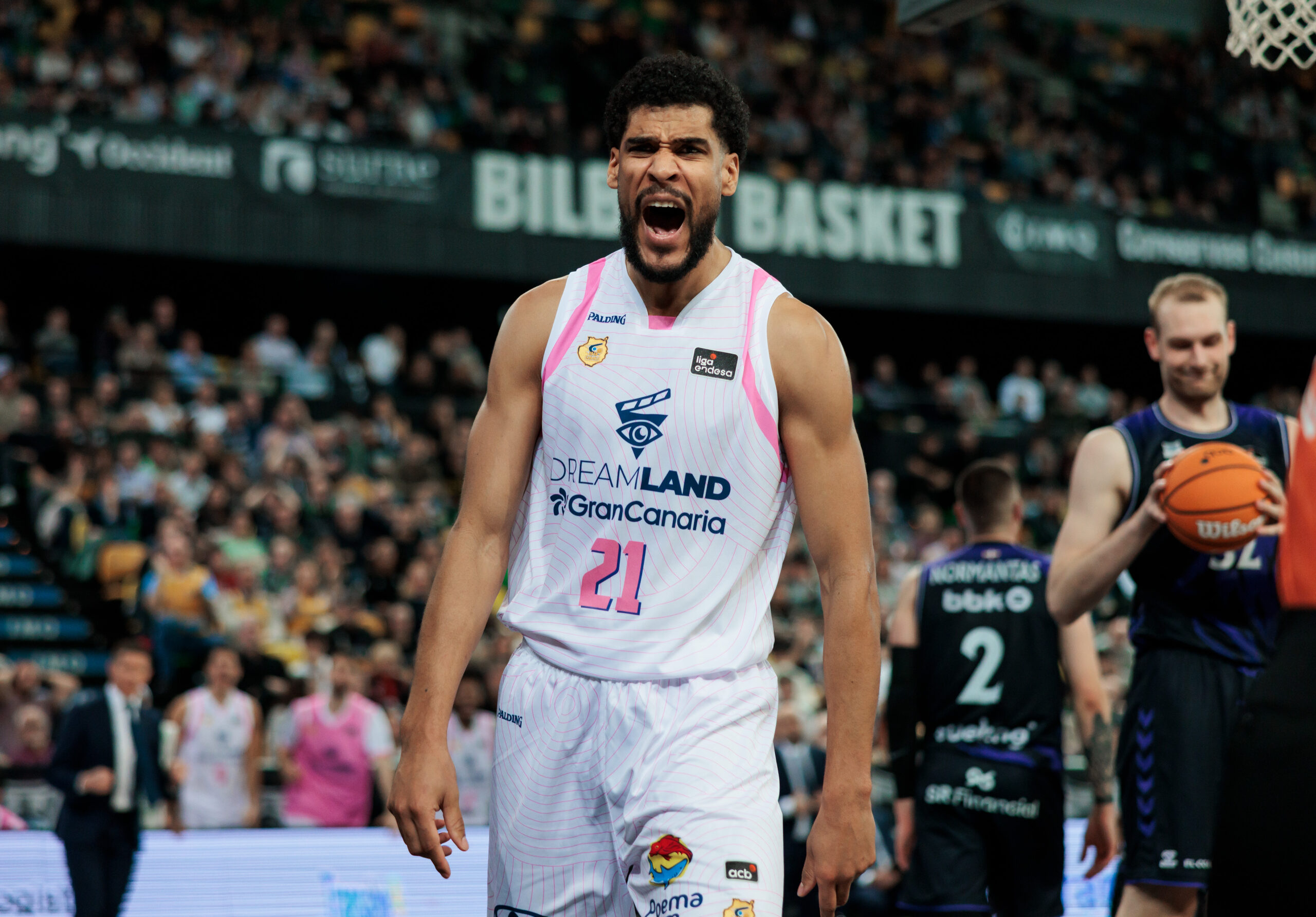 Foto del partido entre Dreamland Gran Canaria y Surne Bilbao