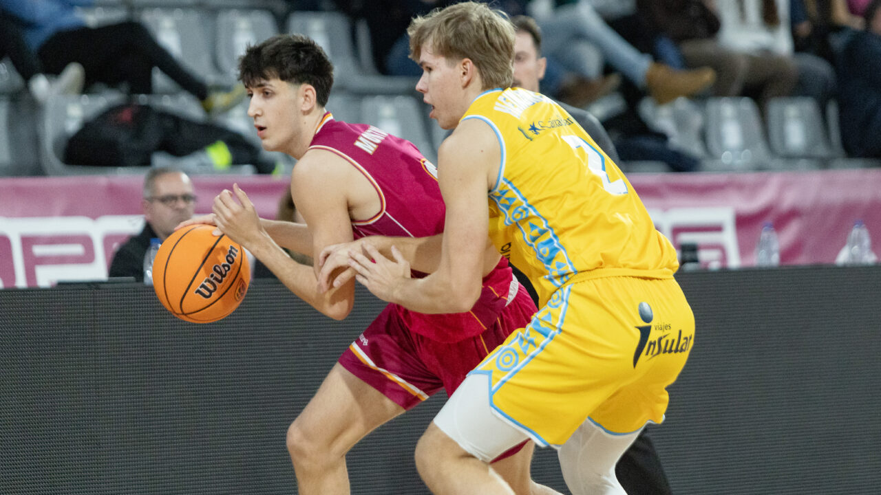 Foto del Gran Canaria U22 ante Amara Lleida.