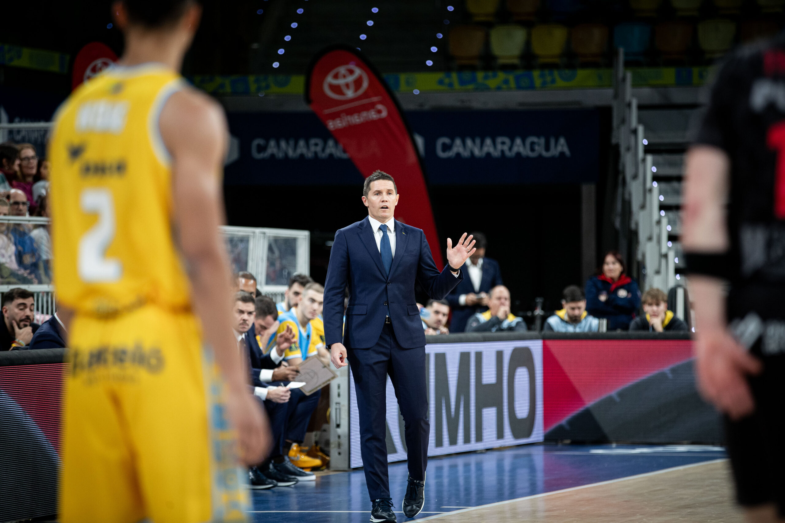 Jaka Lakovic dirigiendo