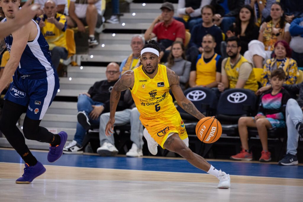 Imagen de Andrew Albicy.