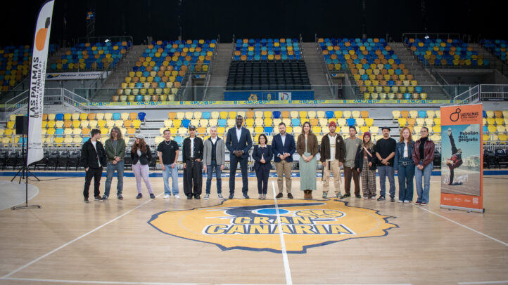 Foto de familia del acuerdo de colaboración del CB Gran Canaria con la candidatura LPGC 2031