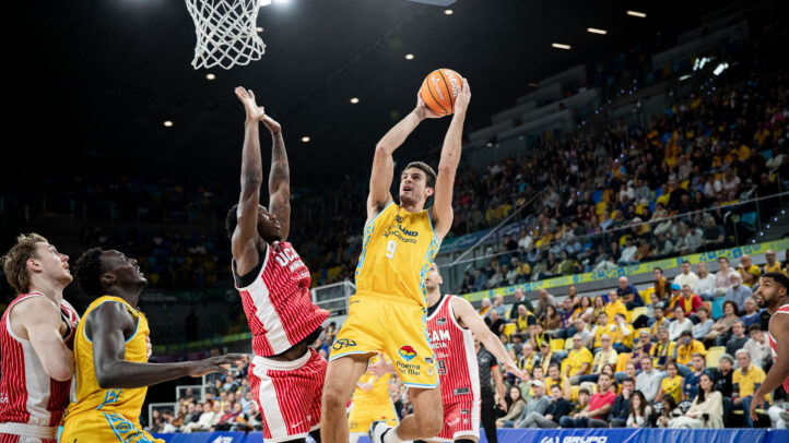 Imagen de partido de Nico Brussino.