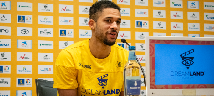 Imagen de previa de Kassius Robertson.