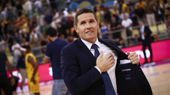 Jaka Lakovic, tras un triunfo.