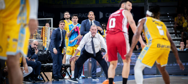 Imagen de Néstor García, entrenador del Dreamland Gran Canaria.