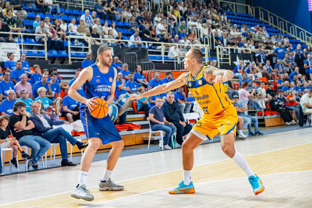 Imagen de partido del Cajasiete Gran Canaria.