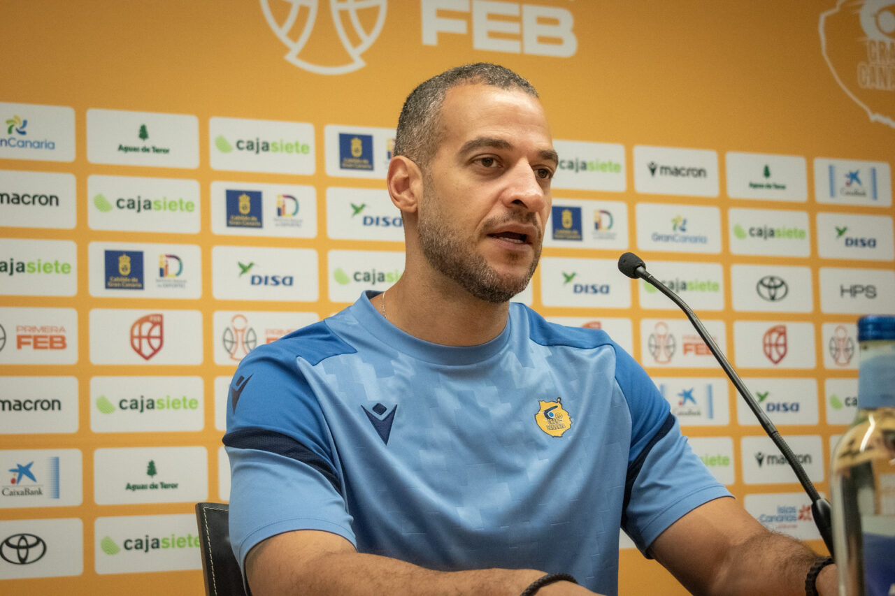 Bruno Savignani, en rueda de prensa. 